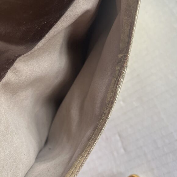 Vintage Rare Unique Metallic Berrita Italian Leather Purse Bag Gold Pockets Zip - Picture 4 of 16